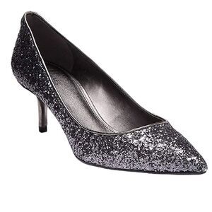 MICHAEL Michael Kors Women’s Flex Kitten Heels Pointed Toe Classic Pumps in 9M